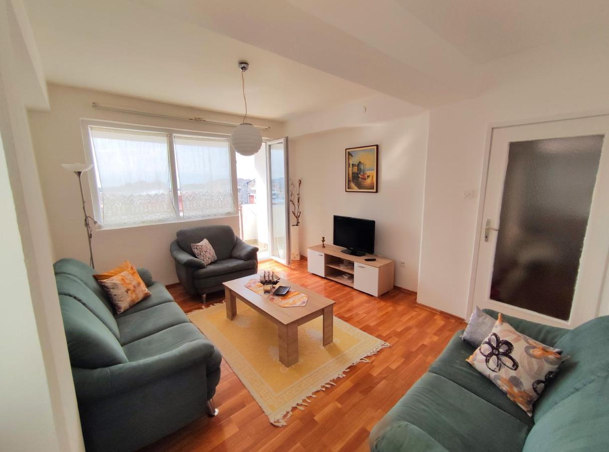 Charming & Spacious 2 Bedroom Apartment With A Gorgeous 8Th-Floor View أوهغيد المظهر الخارجي الصورة